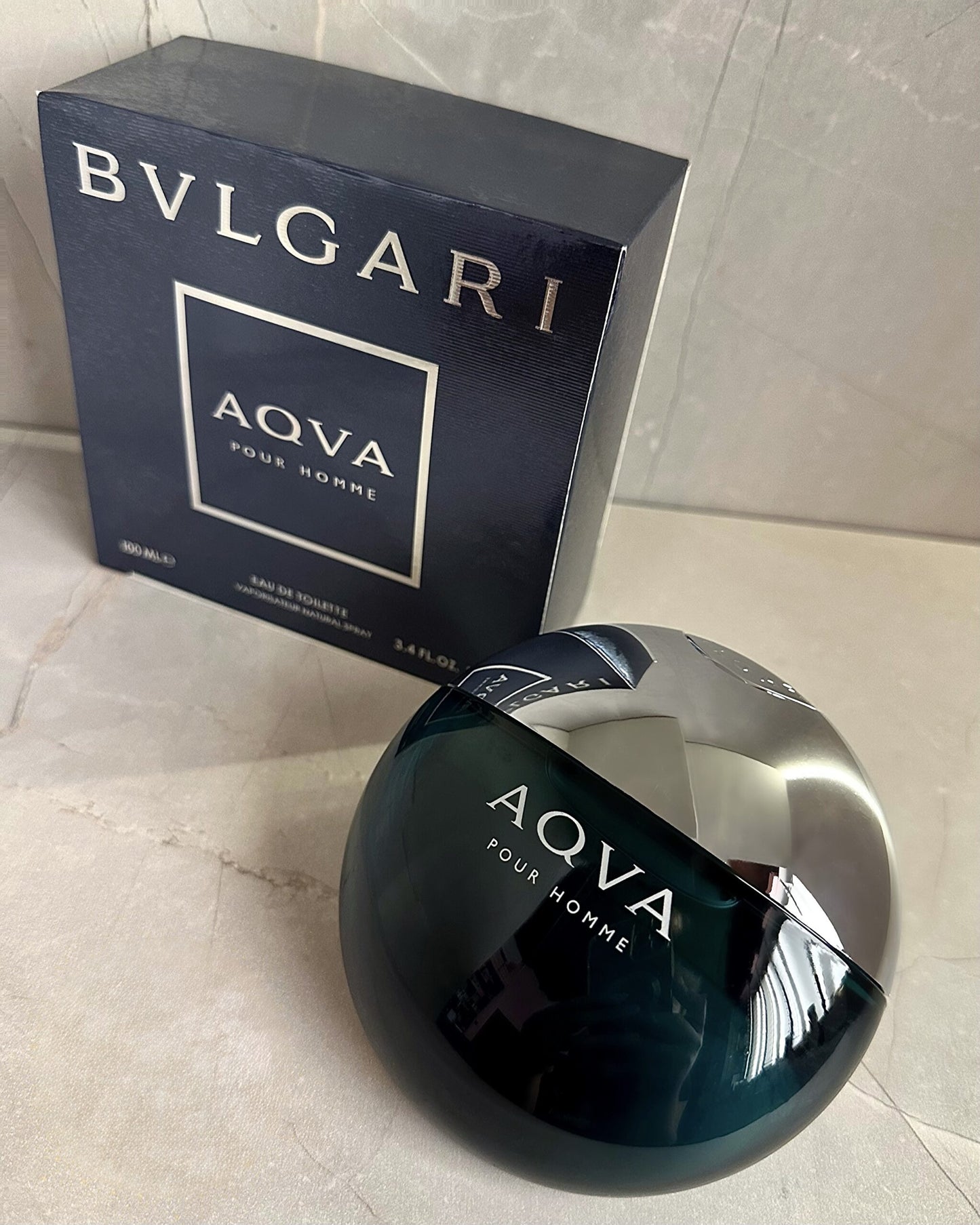 Omnia aqua pour homme