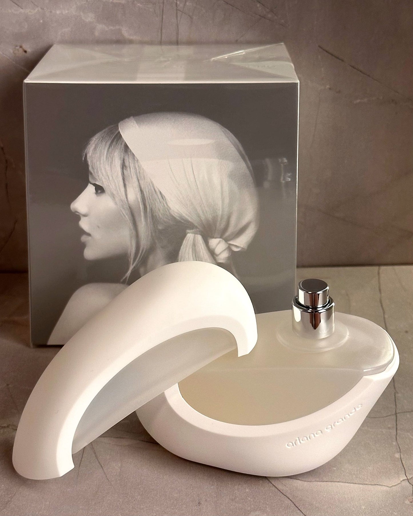 Ariana grande mood vainilla